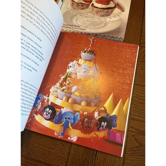 Lot Of 15 Baking Cookbooks - Cupcakes Cakes Desserts Chocolate Sweets More - Picture 10 of 12